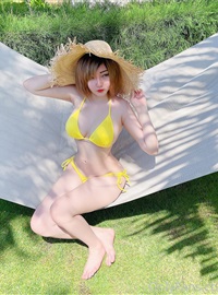 Potato Godzilla NO.033 Yellow Bikini(9)